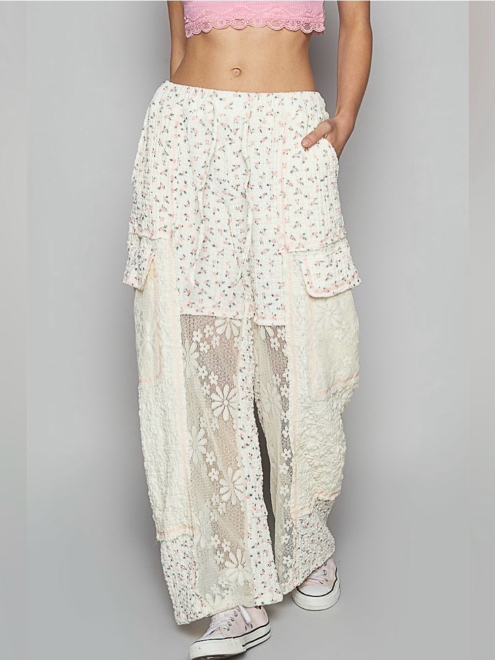 POL Wide-Leg Lace & Patchwork Cargo Pants in Cream with Pink Floral